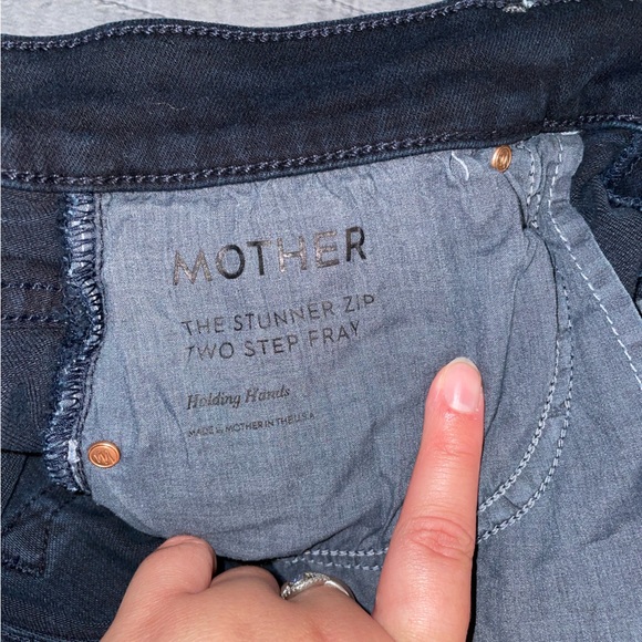 MOTHER The Stunner Zip Two Step Fray Dark Wash High Rise Jeans Size 32 - Picture 10 of 10